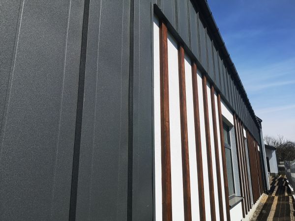 Cost of Metal Cladding Replacement in Tallahassee