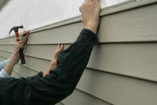 Cost of Insulated Siding Installation in Tallahassee