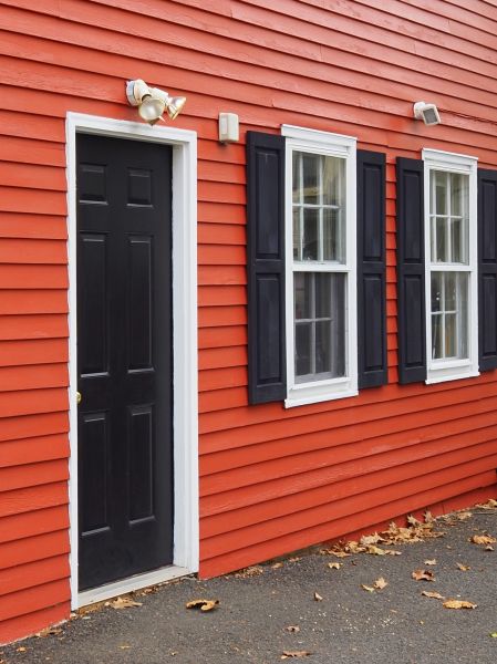 Cost of Red Vinyl Siding Installation in Tallahassee