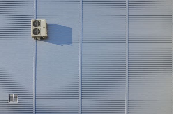 Cost of Flat Metal Siding Installation in Tallahassee
